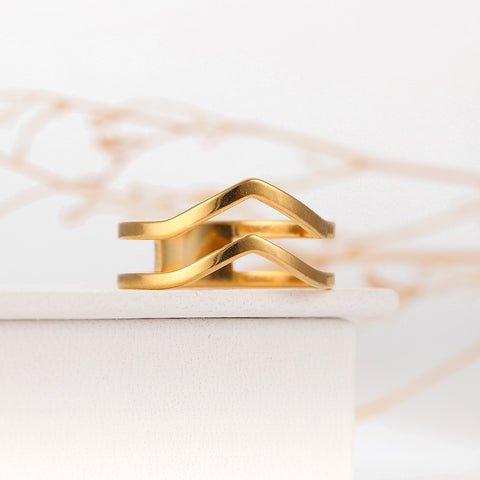 Free Geometrical Ring