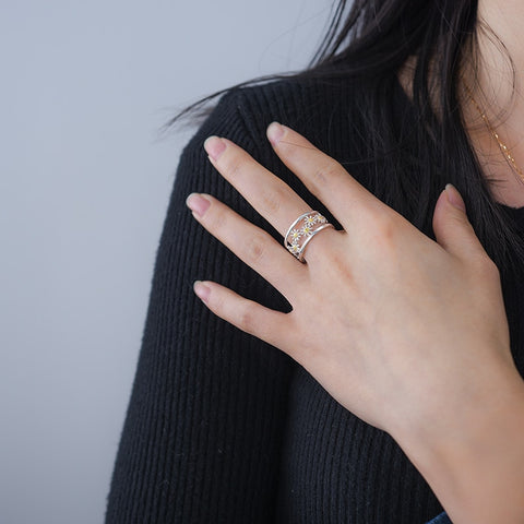 Daisy ring