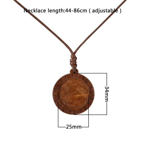 Cat's Face  Wood Necklace