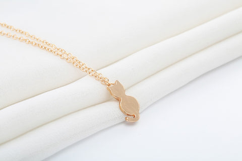 Free Teensy Cat Necklace