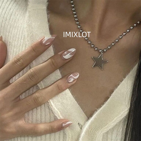 Sparkling necklace