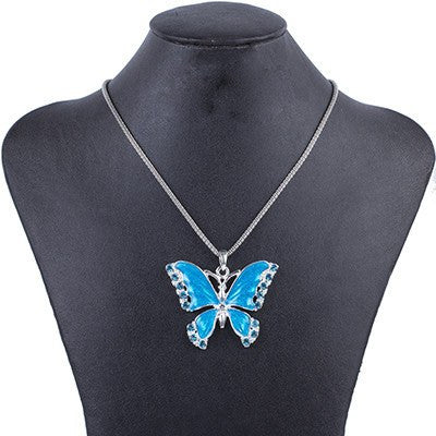 Linear - Free Crystal Butterfly Necklace