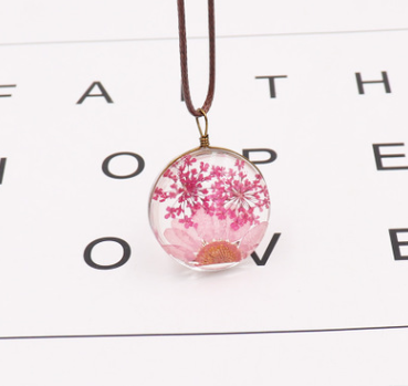 Simple Dried Ball Necklace