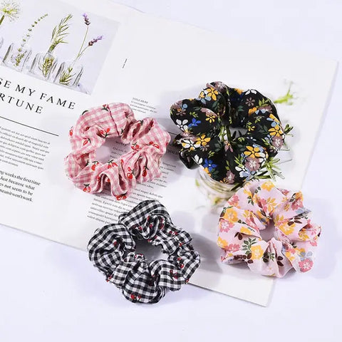 4 pieces Scrunchies Mix #1