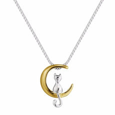 925 Sterling Silver Lovely Cat On the Gold Moon