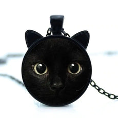 Black Cat  Round Cameo Necklace