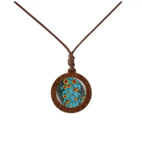 Breathtaking Nature Wood Necklace