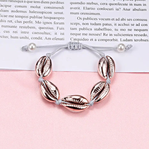 Bright Shell Bracelet