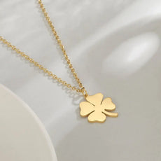 Clover Necklace