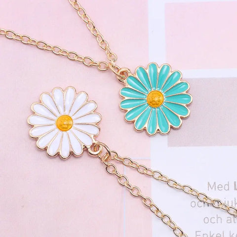 Daisy Enamel Necklace
