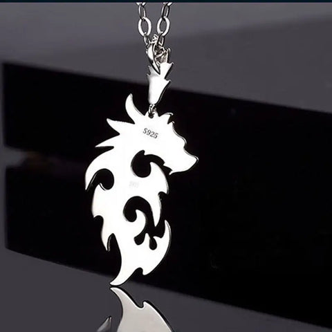 Dragon-shaped necklace