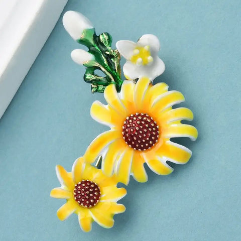 Enamel Daisy Flower Brooch