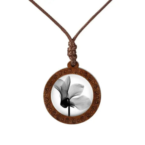 Flower Wood Necklace