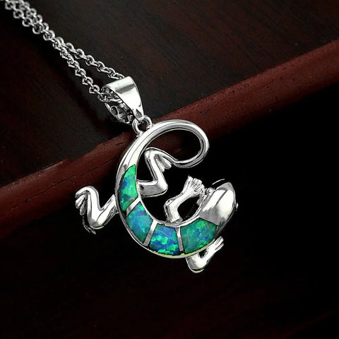 Free Gecko Necklace