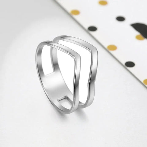 Free Geometrical Ring
