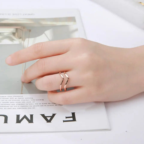 Free Geometrical Ring