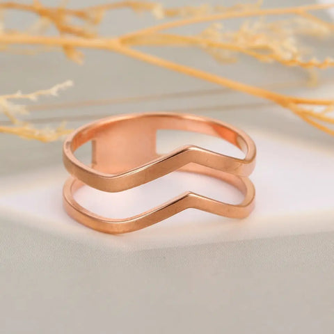 Free Geometrical Ring
