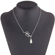 Free Leaf Pearl Necklaces