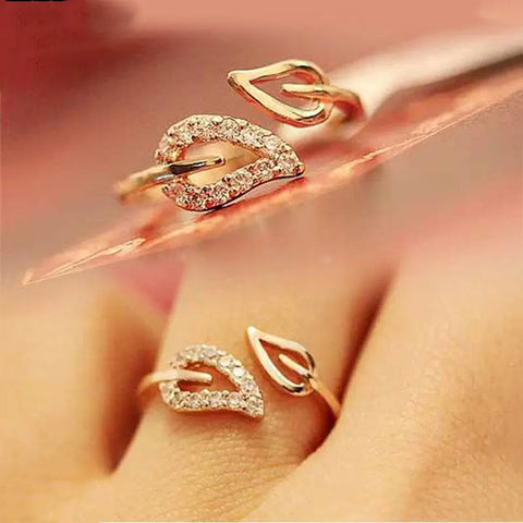 Free Leaf Ring