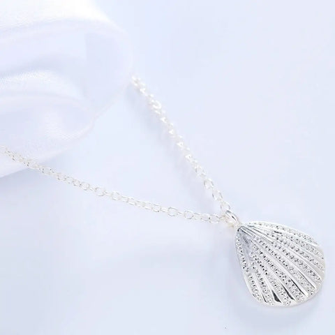 Free Ocean Seashell Necklace