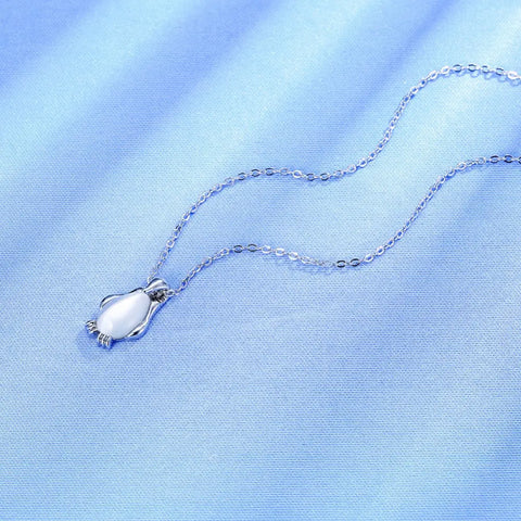 Free Penguin Necklace