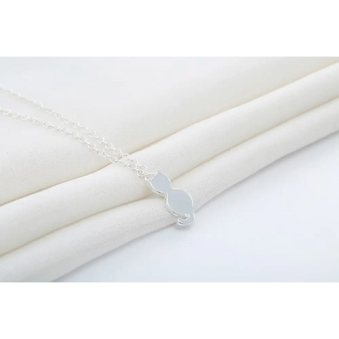 Free Teensy Cat Necklace