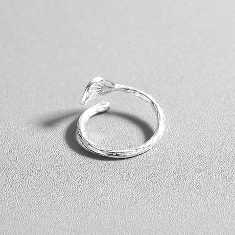 Green Leaf Ring