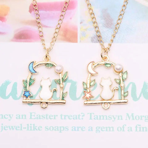 Hanging Cat Necklace