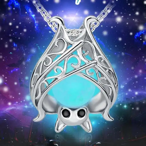 Hung bat Silver Necklace (Glow in the dark)