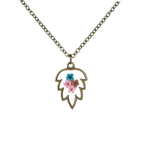 Leaf Shaped Flower Necklace