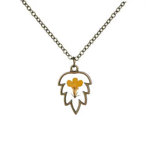 Leaf Shaped Flower Necklace
