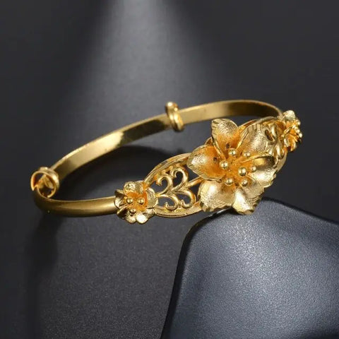 Loving Nature Bracelet