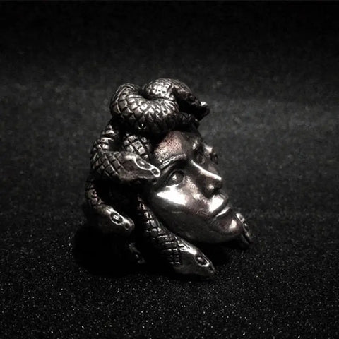 Medusa Ring