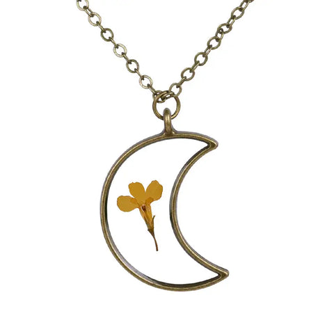Moon Shaped Flower Necklace