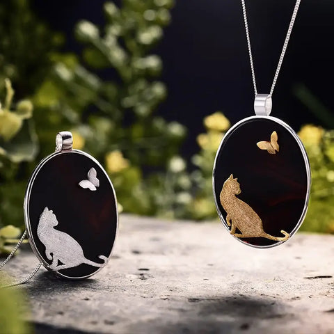 Natural Agate Handmade Cat And Butterfly Pendant