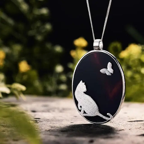 Natural Agate Handmade Cat And Butterfly Pendant