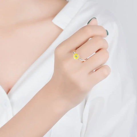 Small Flower Adjustable Ring