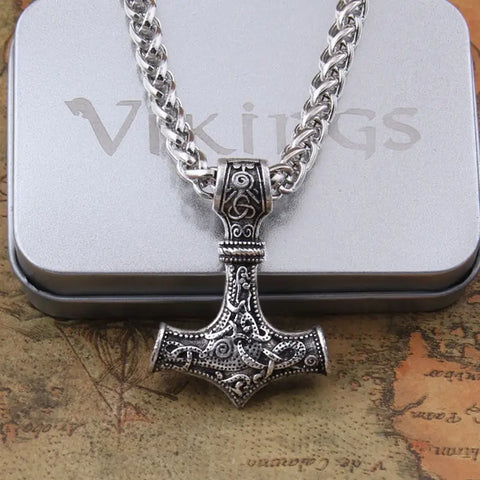 Thor´s Mjolnir necklace