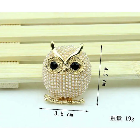 Vintage beads Owl Brooch