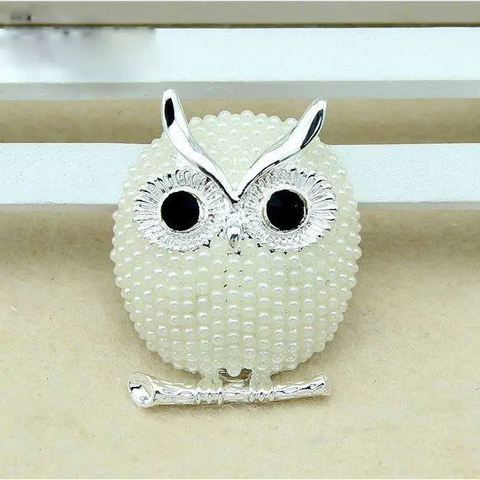 Vintage beads Owl Brooch