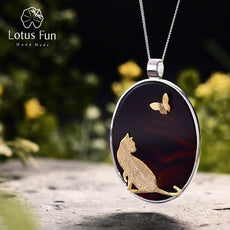Natural Agate Handmade Cat And Butterfly Pendant