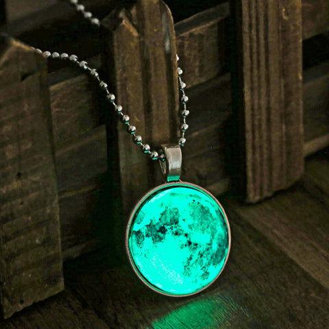 Glowing Earth Round Cameo - Necklace