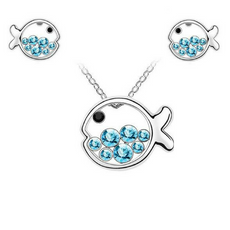 Fish Necklace And Earrings Set  (2 Color Styles)