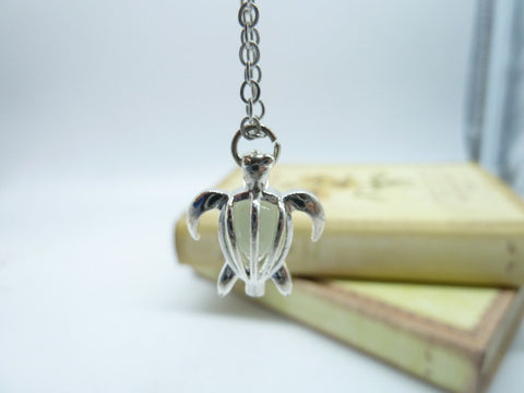 Necklace - Magic Turtle Glow In The Dark Pendant