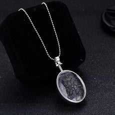 The Black Color Stone Necklace